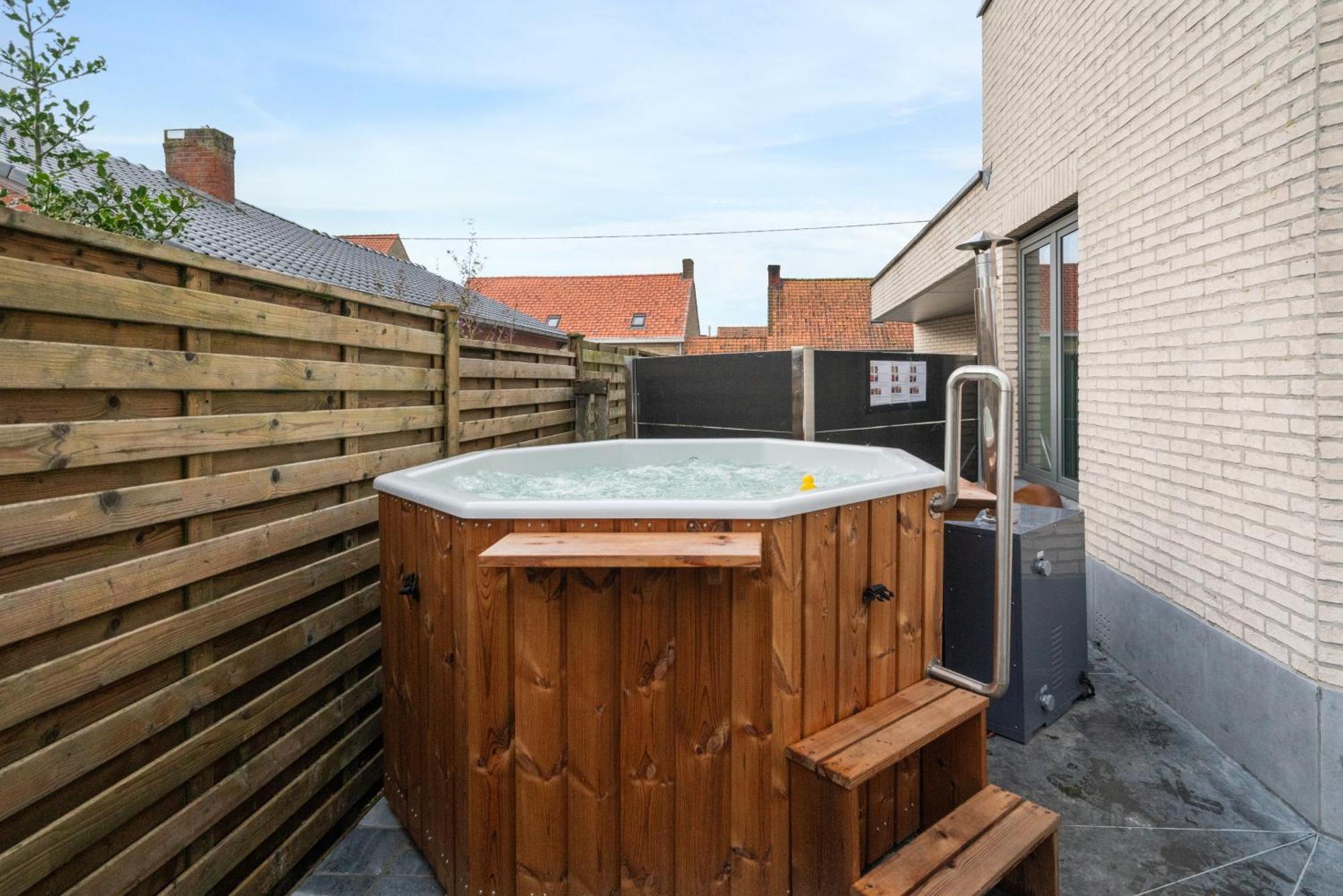 J And R Flanders Fields Holiday Homes Diksmuide Zewnętrze zdjęcie
